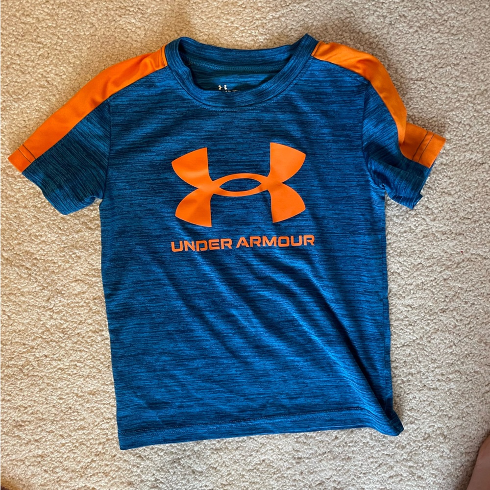 Under Armour little boys shirt. Size 4-5. Blue and orange.